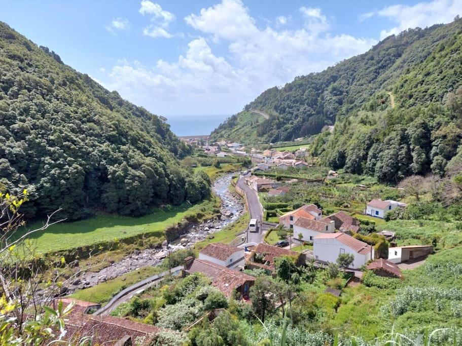Casa Do Sanguinho Villa Faial da Terra ภายนอก รูปภาพ