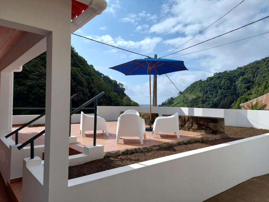 Casa Do Sanguinho Villa Faial da Terra ภายนอก รูปภาพ